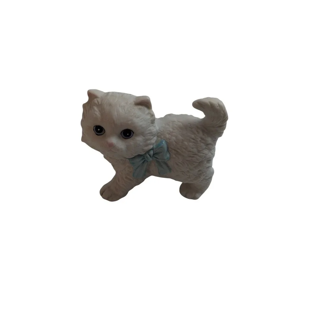 Vintage 3 White Persian‎ Cat Kittens Figurines HOMCO #1410 #1428 Blue Bow
